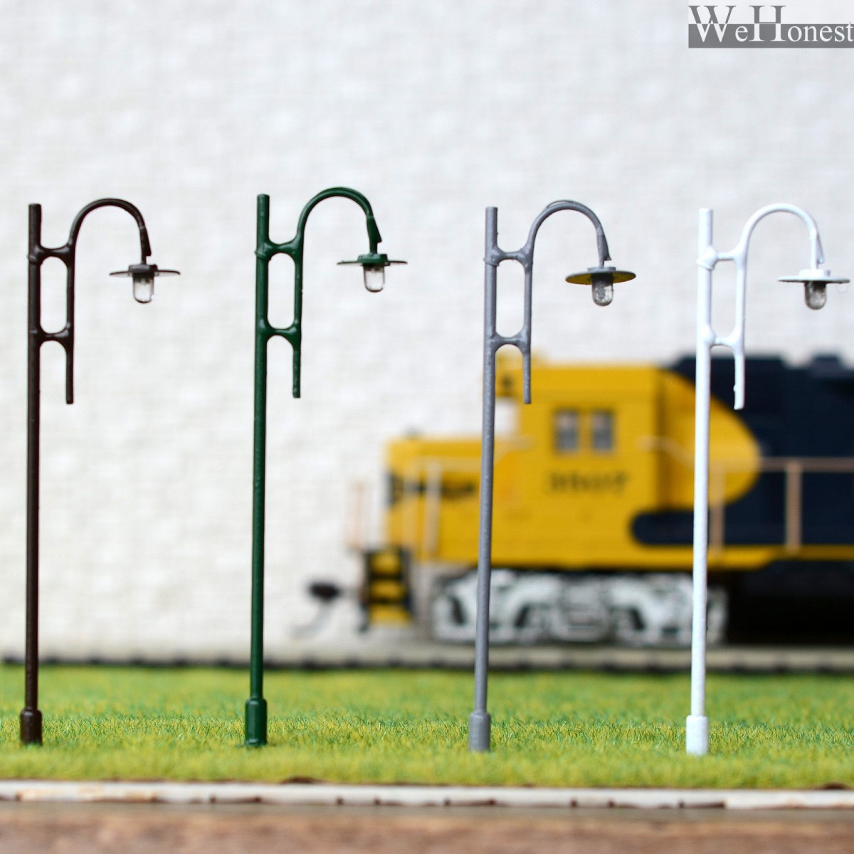 3 x OO / HO Scale Led Street Lights Model Train Railroad Curve Lamp posts #316